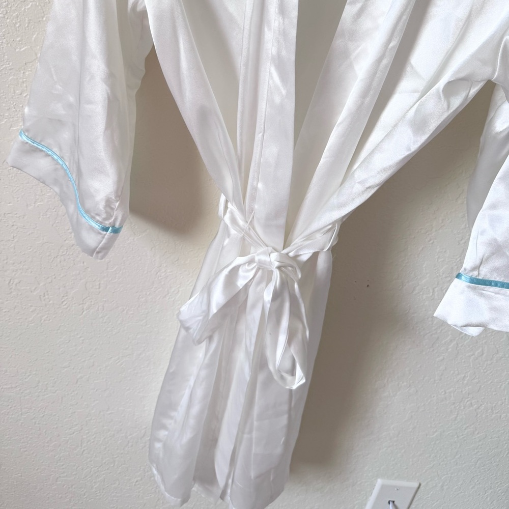 Secret Treasure Bridal Satin Robe - Picture 2 of 7